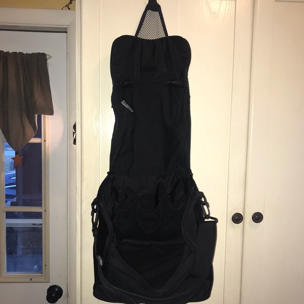 SOLD 🛁 LL Bean Shower Bag